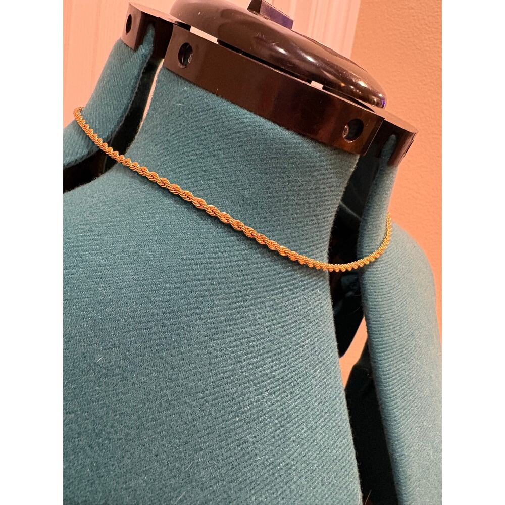 Vintage Monet Helix Style Gold Tone Necklace Chain